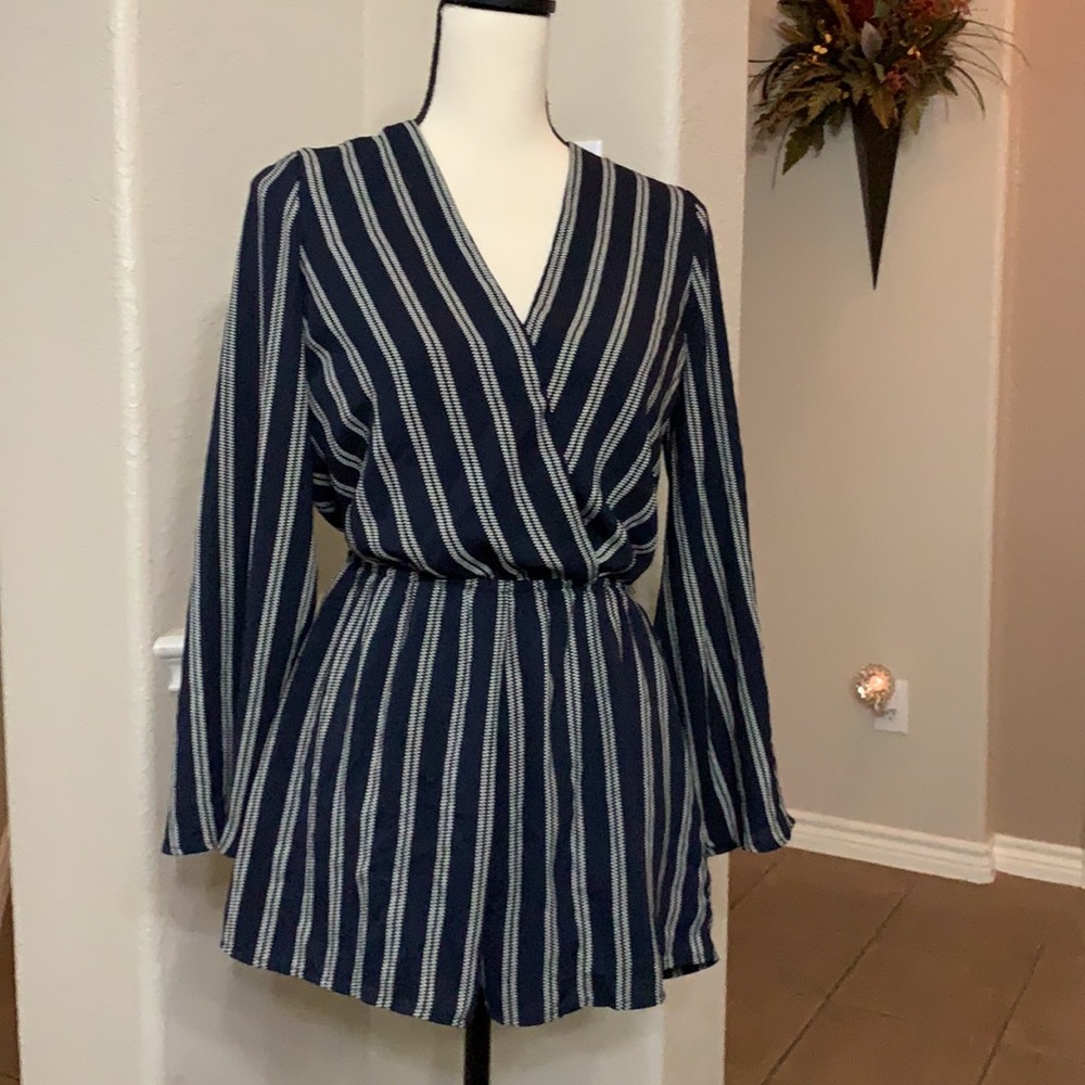 Illa Illa navy striped short romper Size S